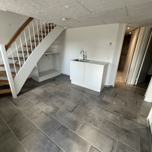 Efterbillede af en fugtig kælder renovering i Esbjerg